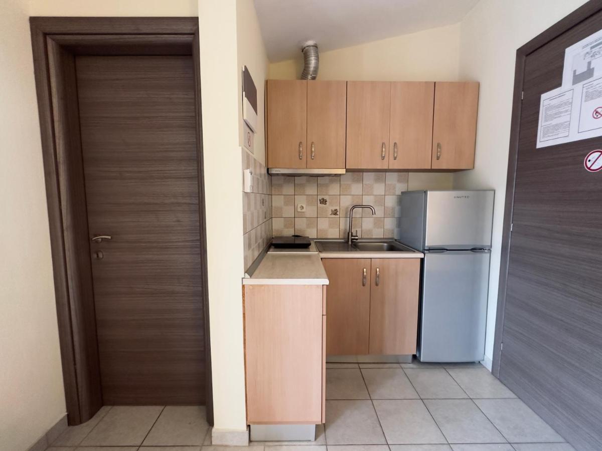 Anna Rooms Vrasná المظهر الخارجي الصورة