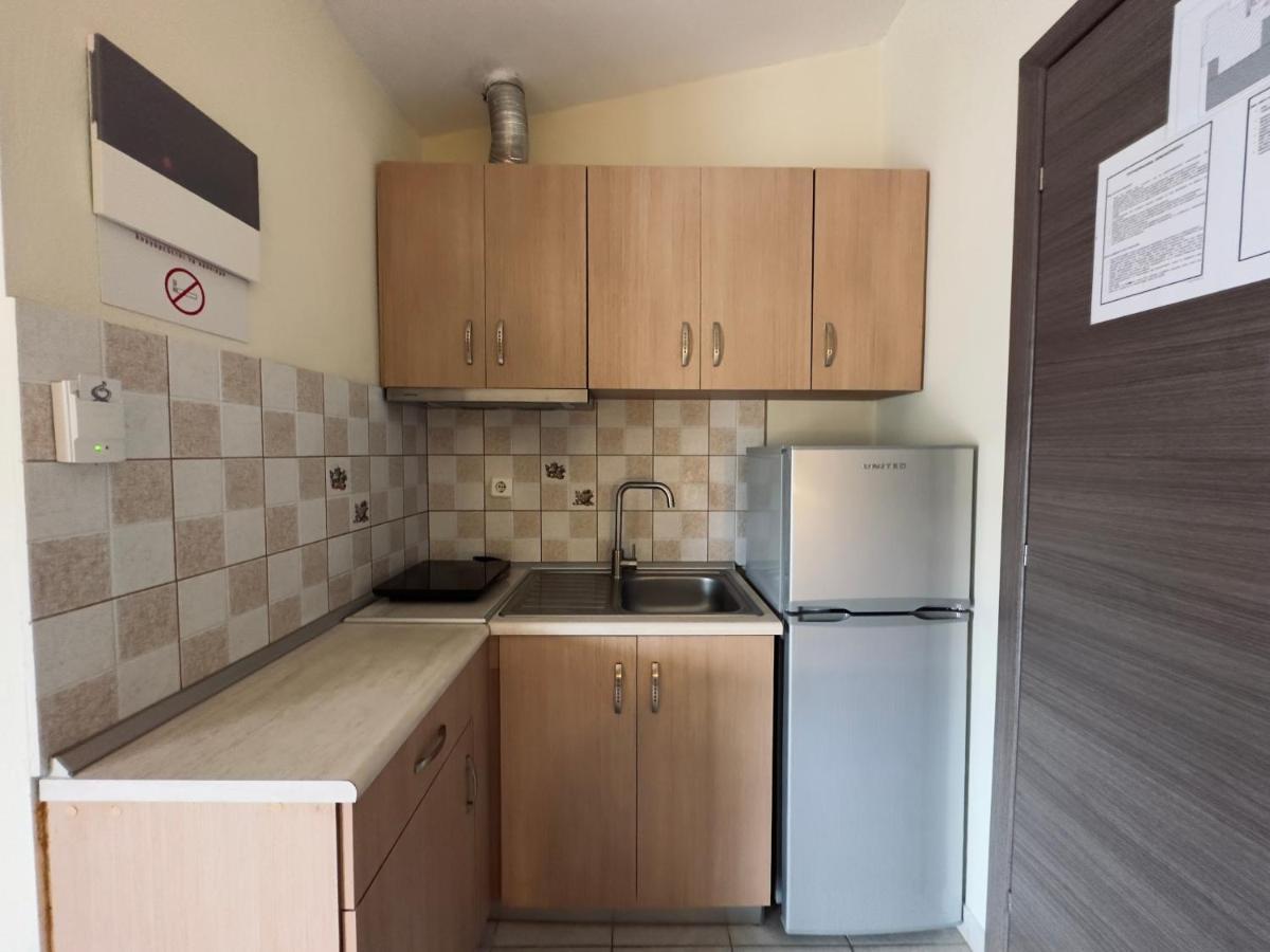 Anna Rooms Vrasná المظهر الخارجي الصورة