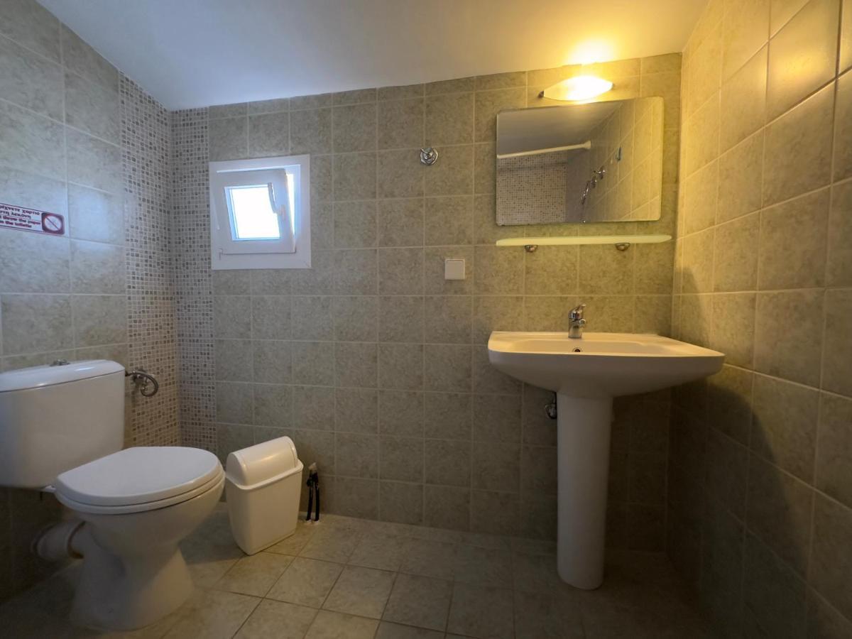 Anna Rooms Vrasná المظهر الخارجي الصورة