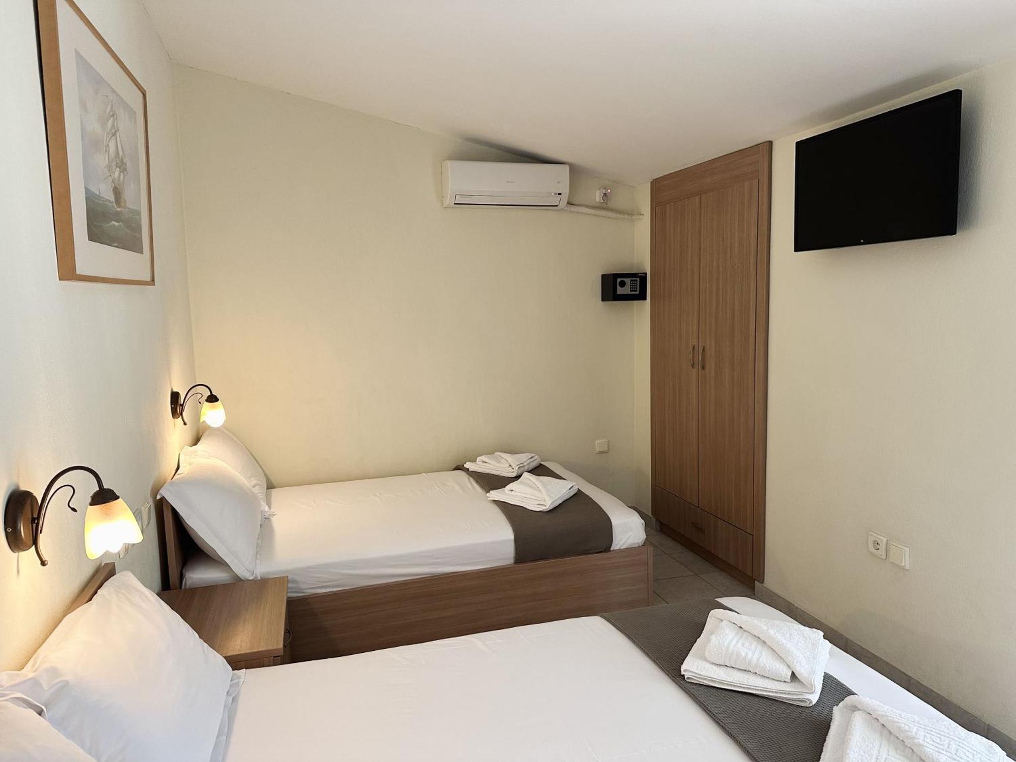 Anna Rooms Vrasná المظهر الخارجي الصورة